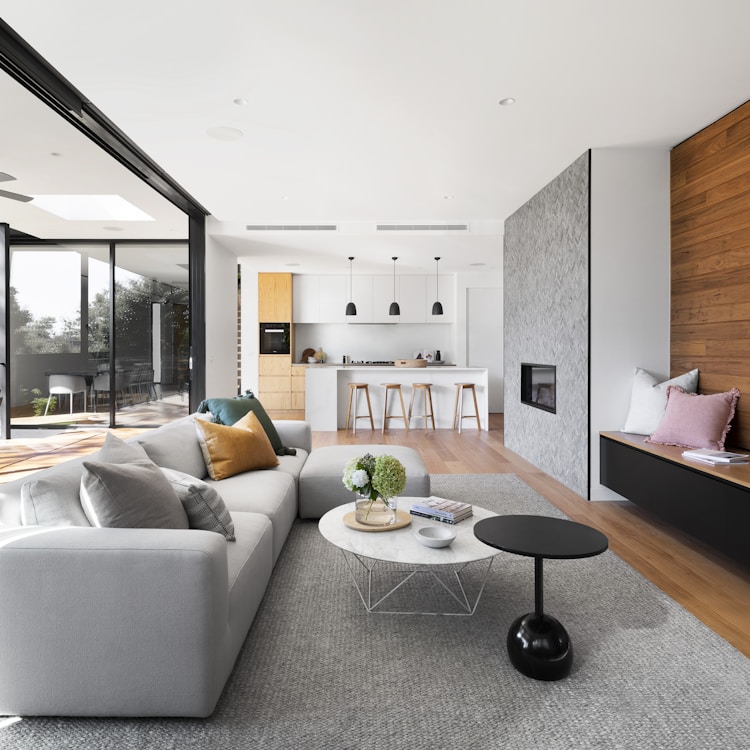 Modern short-term rental property managed with Movlili linen service